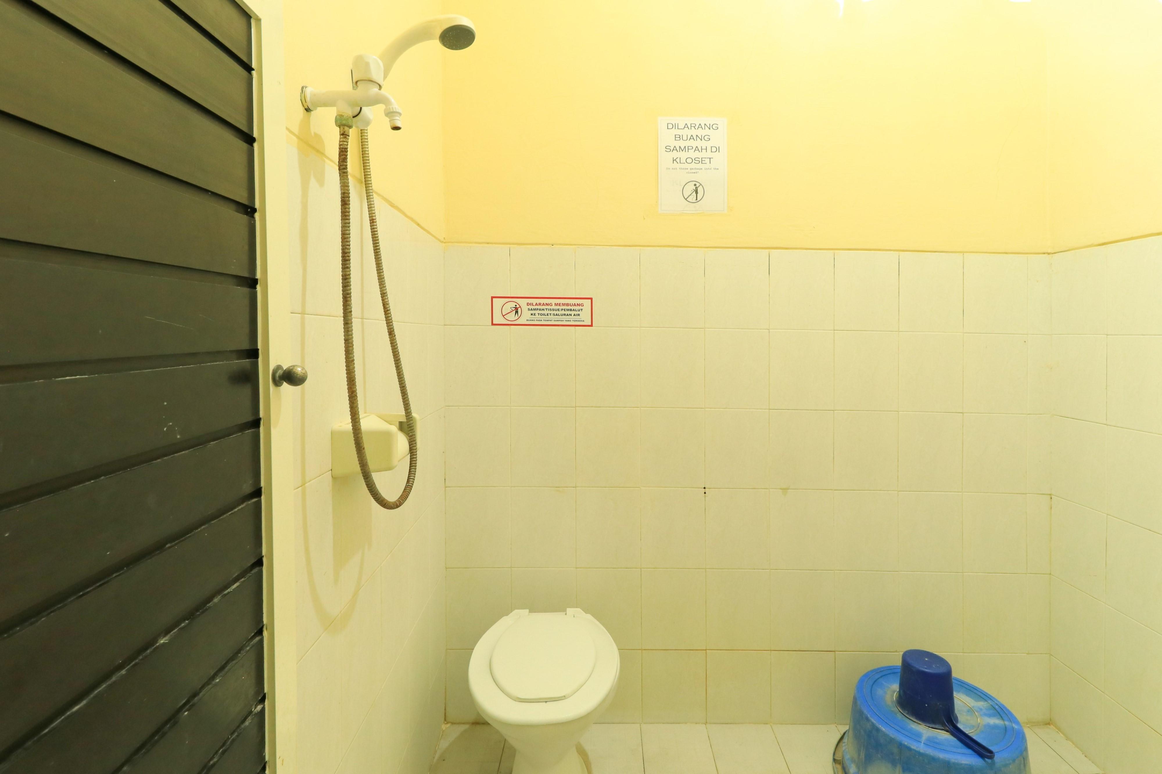 Penginapan Pondok Rizqi Syariah Brebek Dış mekan fotoğraf