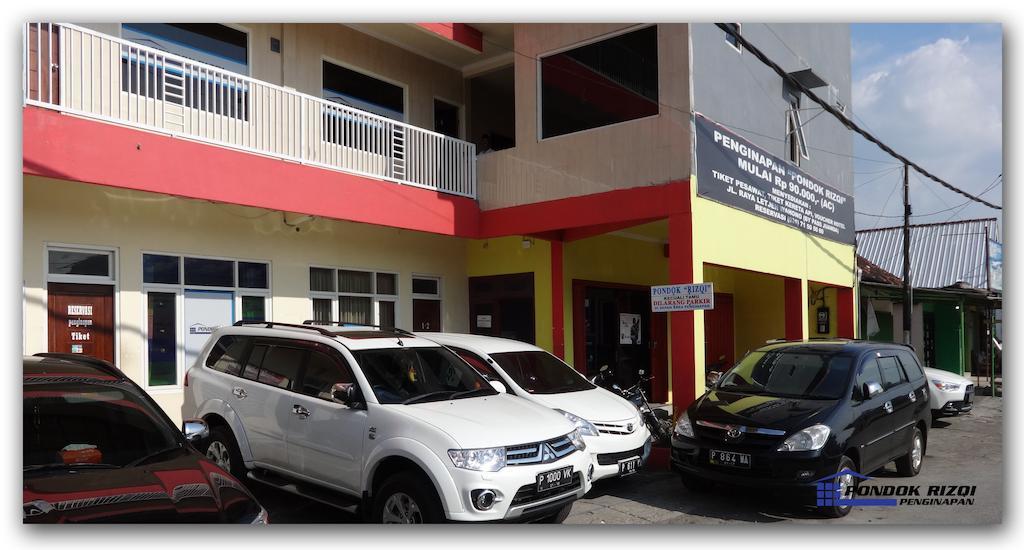 Penginapan Pondok Rizqi Syariah Brebek Dış mekan fotoğraf